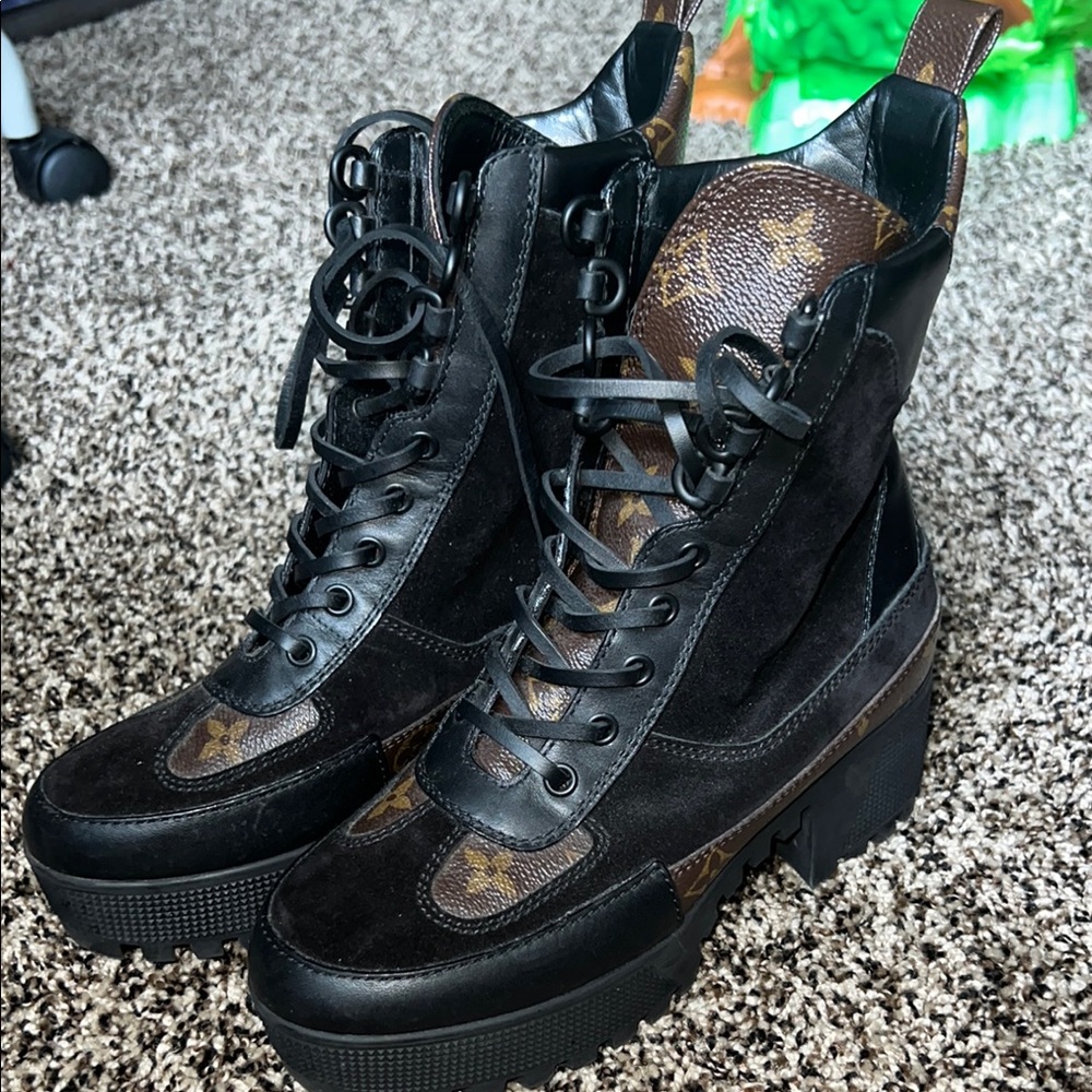 Slightly worn lv boots